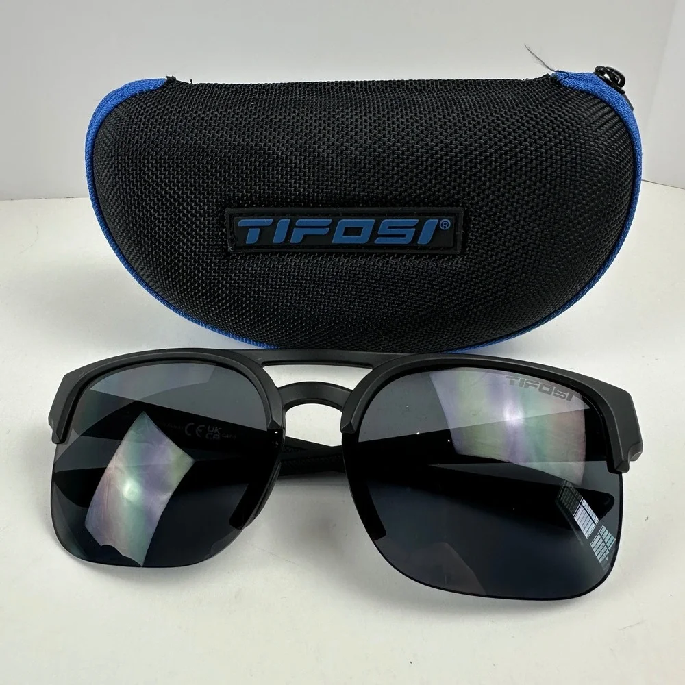 Tifosi Salvo Sunglasses Matte Black Sport Performance Shades UV Protection Case